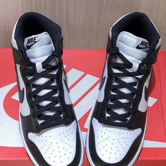jordan 1 retro black white - Picture 2 of 5